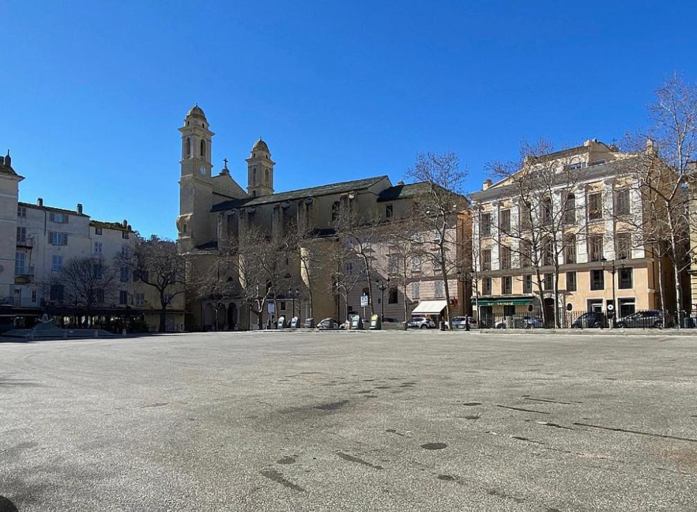 Pepite Bastiaise Place Du Marche Apartamento Bastia  Exterior foto